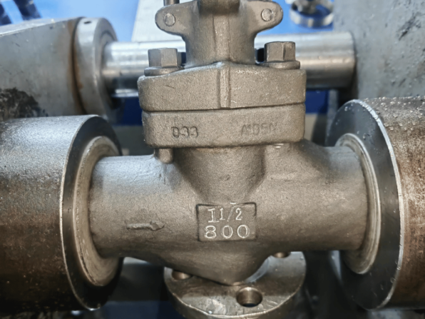 Plug Valve vs Globe Valve: Engineering Differences, Pressure Drop & Selection Guide (2026 Update) 3